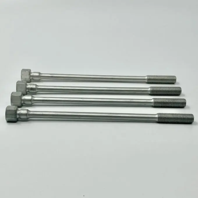 Deutz 912 / 913 Cylinder Head Bolts