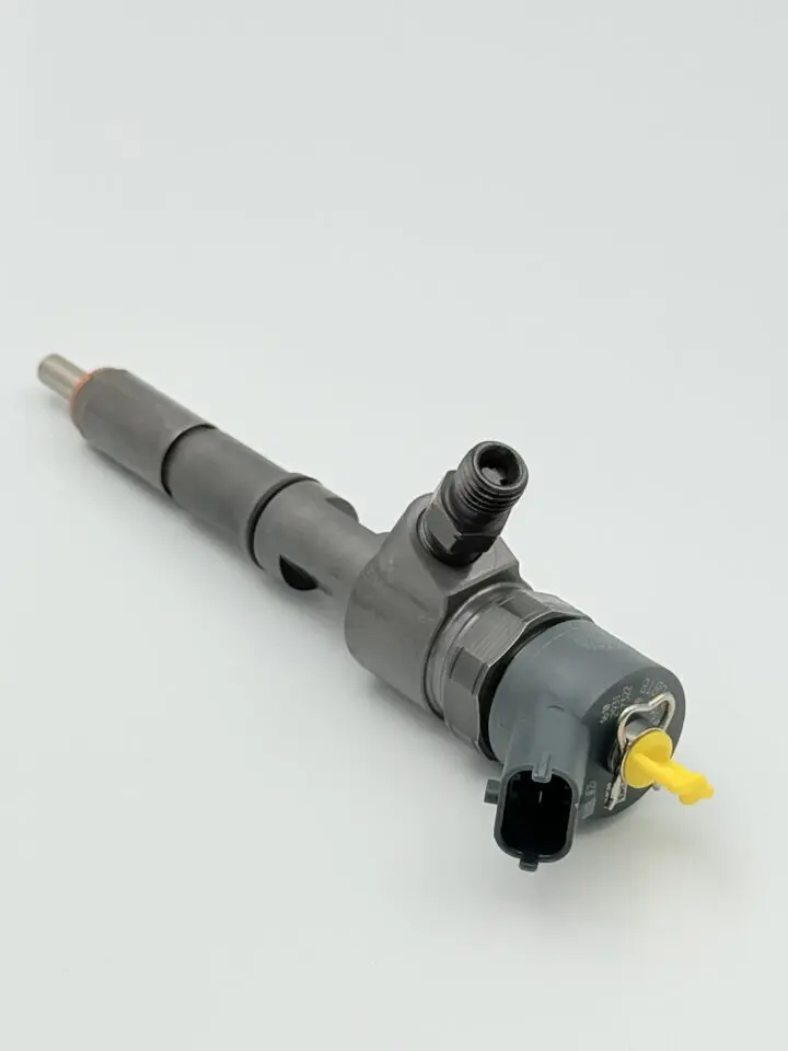 Common Rail Fuel Injector for Deutz  TD2.9L04 and TCD2.9L04 Engines