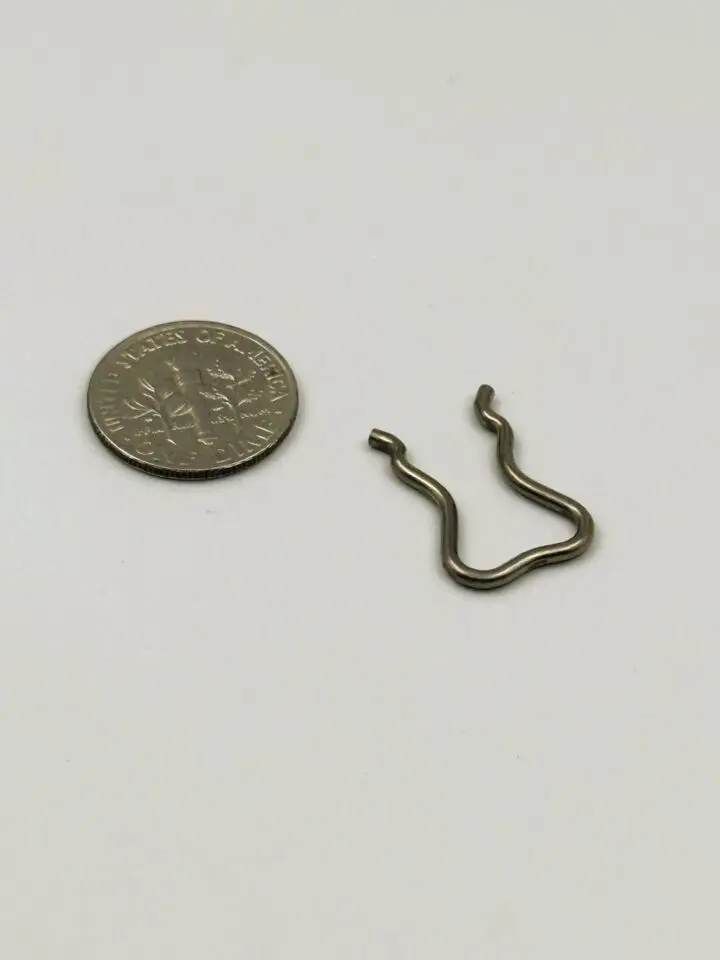 Injector Retaining Clip for Deutz 2.2, 2.9 and 3.6 Engines
