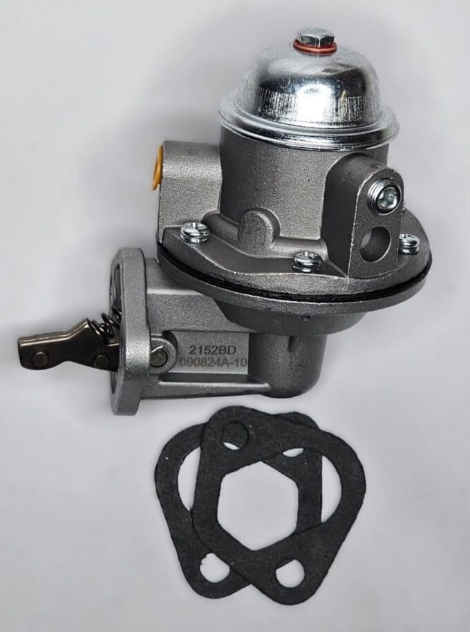 Wisconsin 4 Cylinder Fuel Pump