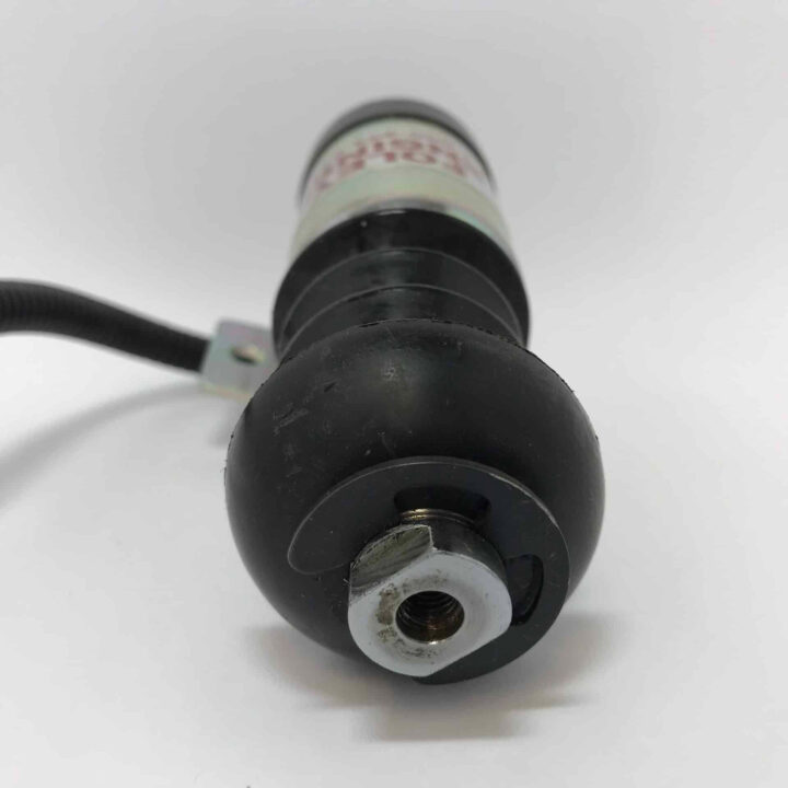 Deutz 914 Fuel Shutoff Solenoid - Image 4