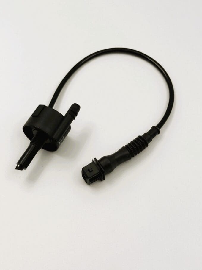 Fuel Water Sensor for Deutz 2.2, 2.9, 3.6, 4.1, 6.1 and 7.8 Engines