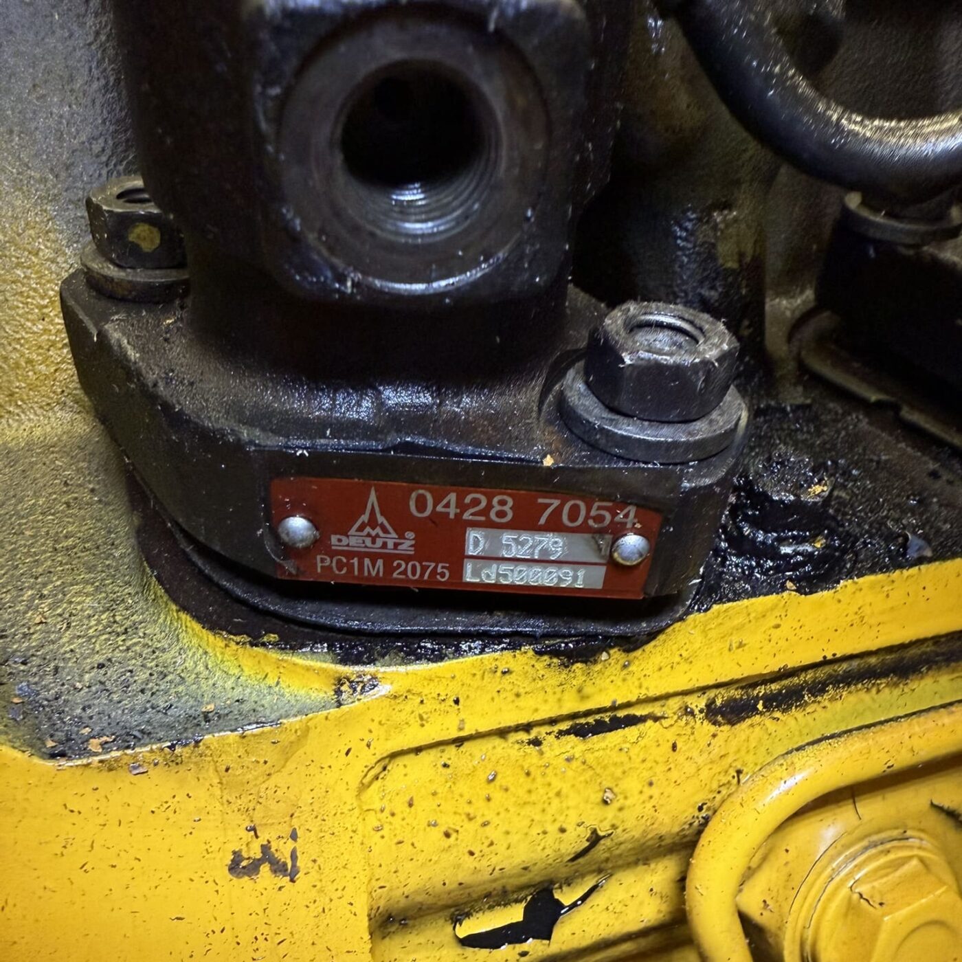 Deutz engine Tag