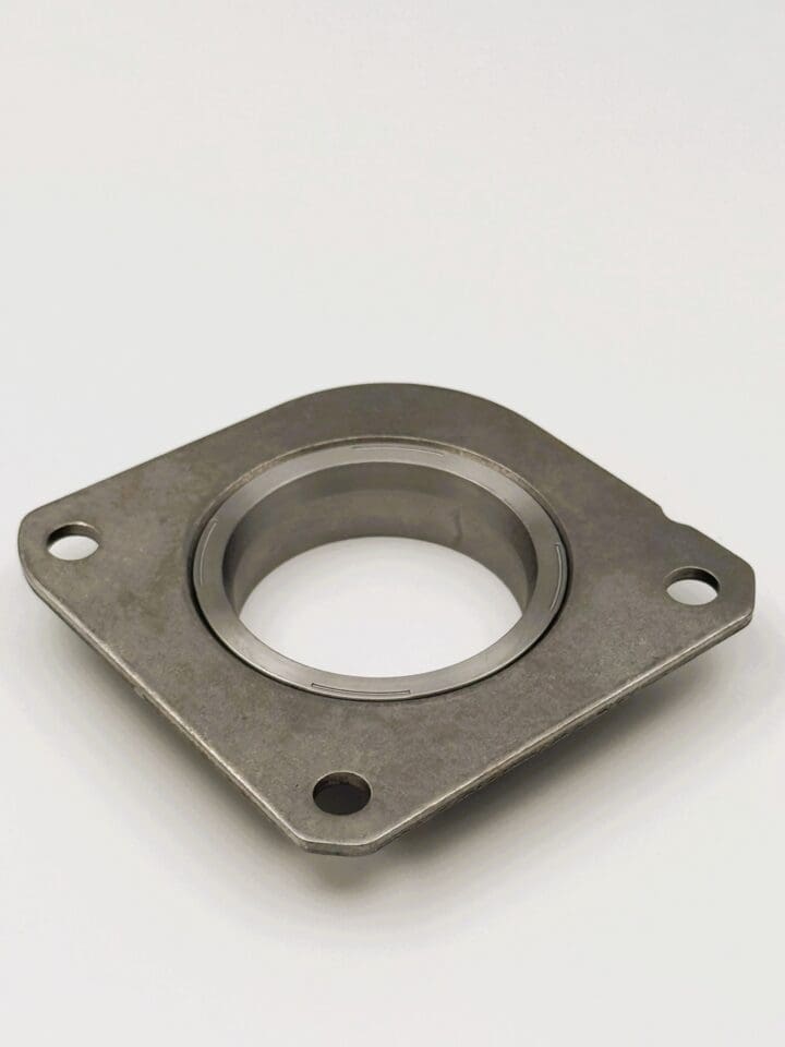 Injection Pump Distance Piece for Deutz 2.9 & 3.6 Engines - Image 2