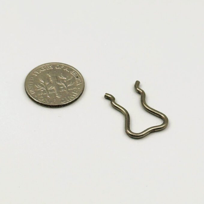 Injector Retaining Clip for Deutz 2.2, 2.9 and 3.6 Engines