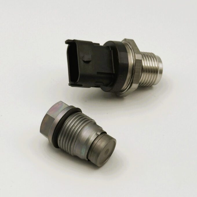 Pressure Relief Valve & Rail Pressure Sensor Kit for Deutz 2.2, 2.9 & 3.6 Engines